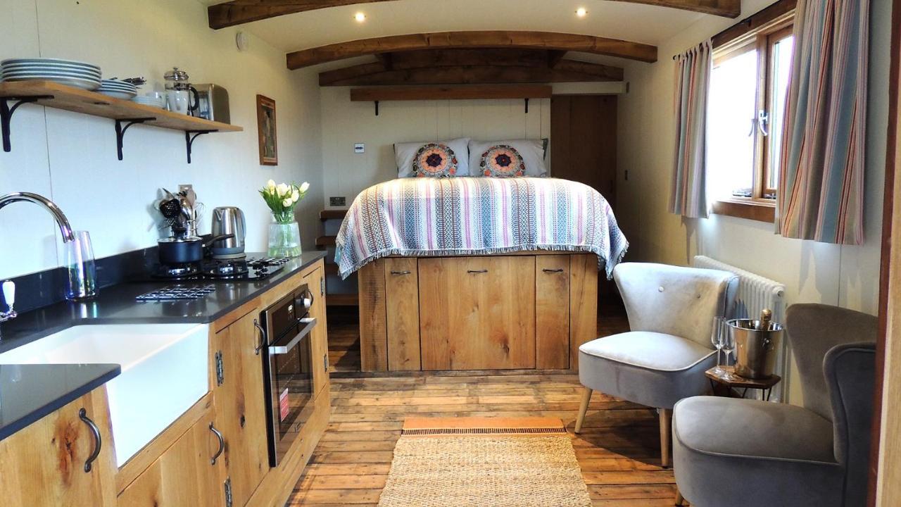 Betty Shepherd'S Hut 라드니 외부 사진